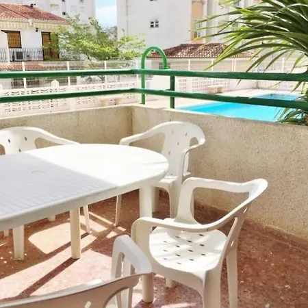 Apartment Con Piscina Y Garaje A 5min Andando De La Playa Solo Familias O Parejas Numero De Licencia Turistica Vt-48722-v