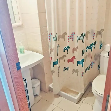 Apartment Con Piscina Y Garaje A 5min Andando De La Playa Solo Familias O Parejas Numero De Licencia Turistica Vt-48722-v *
